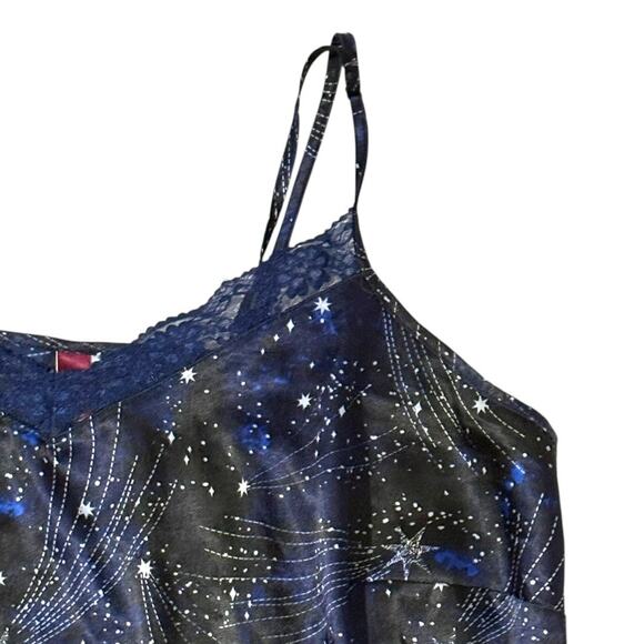 Adore Me Lounge/Pajama Top - 0X -Blue Abstract Star Print - Silky w/ Lace Detail - Picture 3 of 14